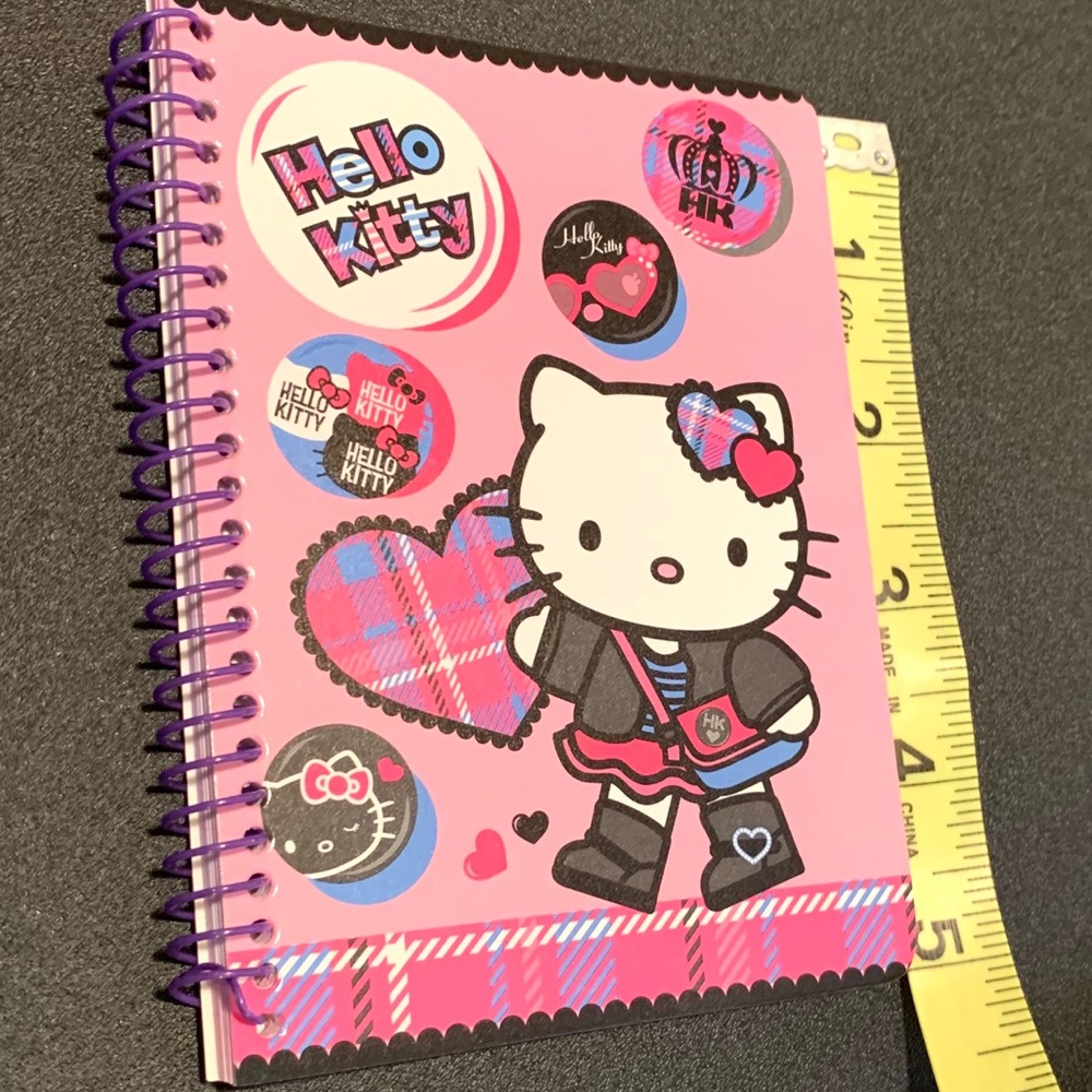 Hello Kitty Spiral Notebook - Picture 6 of 6